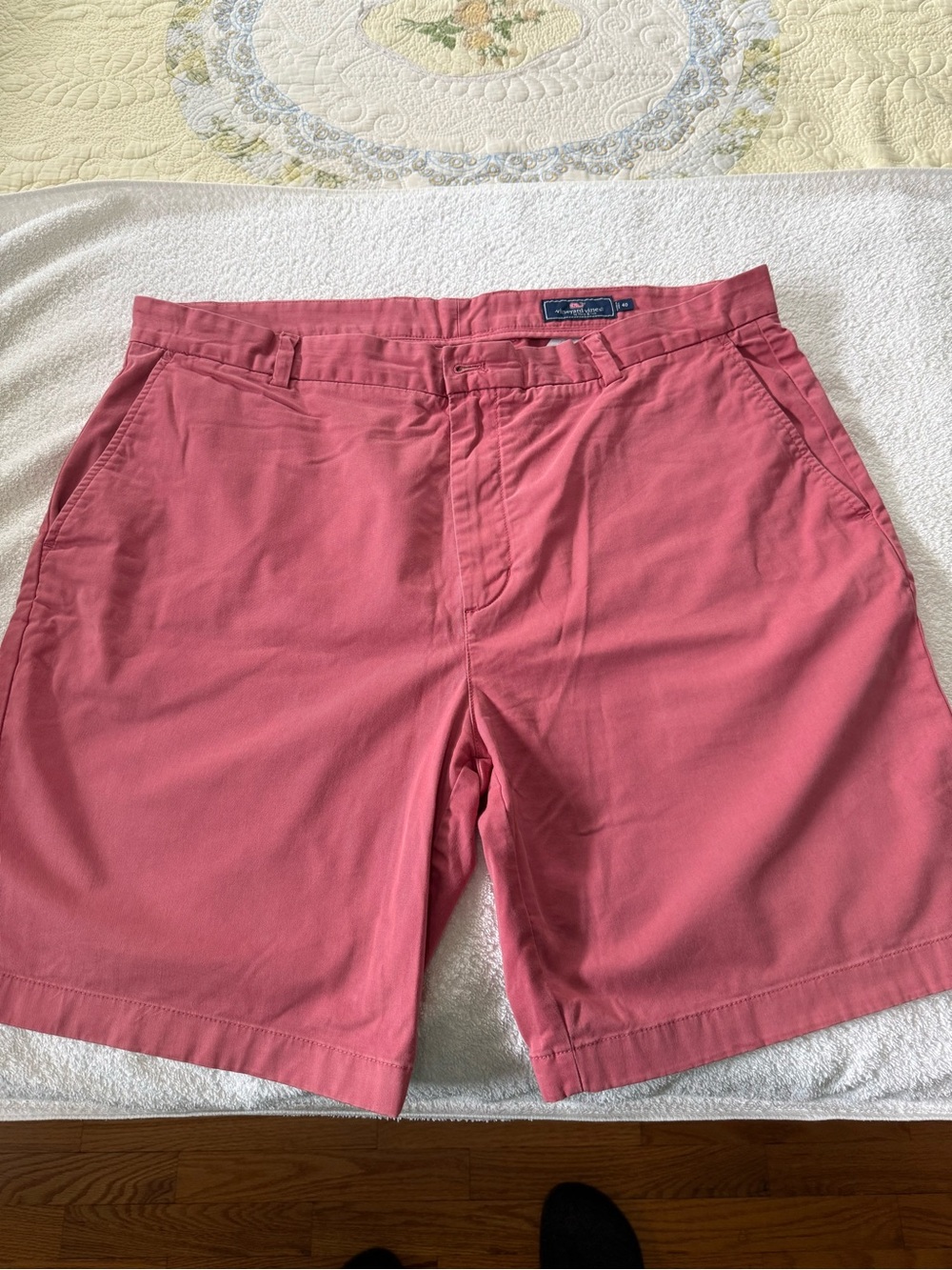 Vineyard Vines Men's Flat Front Shorts in Coral